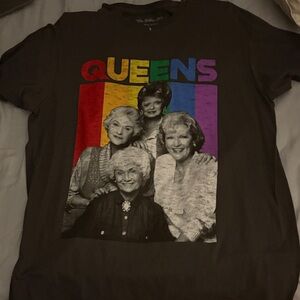 Golden girls queens pride shirt men’s large